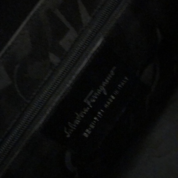 Salvatore ferragamo black vintage bag - Picture 10 of 14